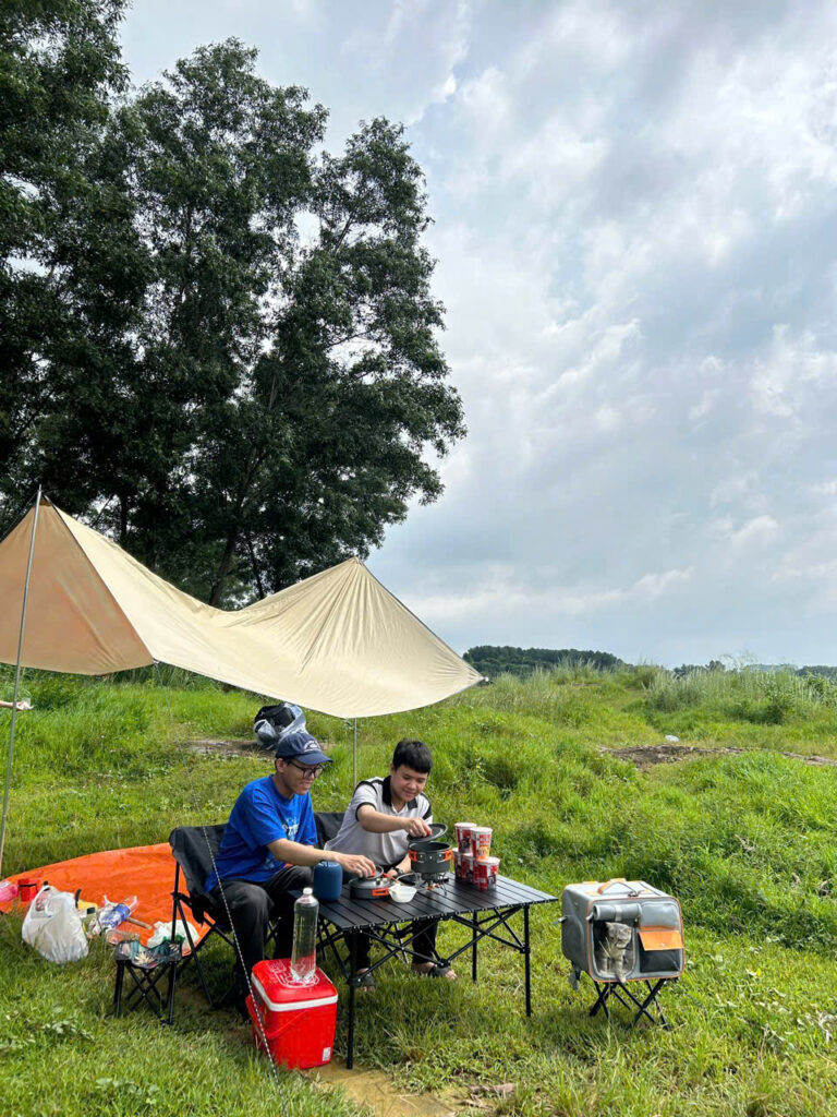 Khách hàng Gọn Camping