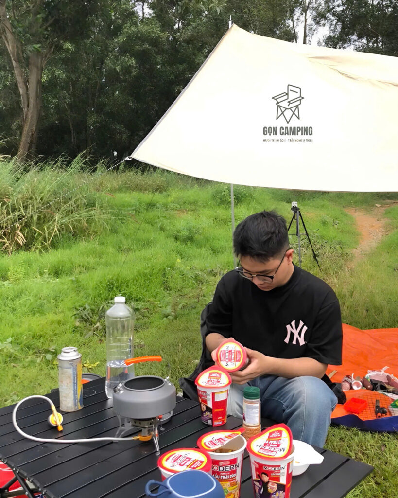 Khách hàng Gọn Camping